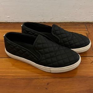 Steve Madden Slip-Ons